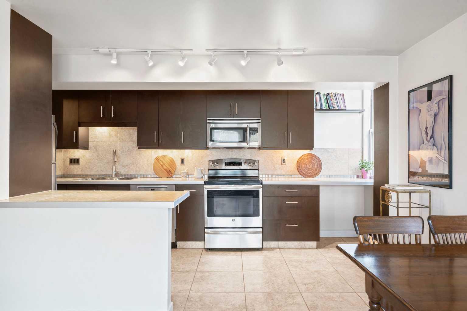 2602 14a Street Sw Unit 302, Calgary, AB T2T 3X7