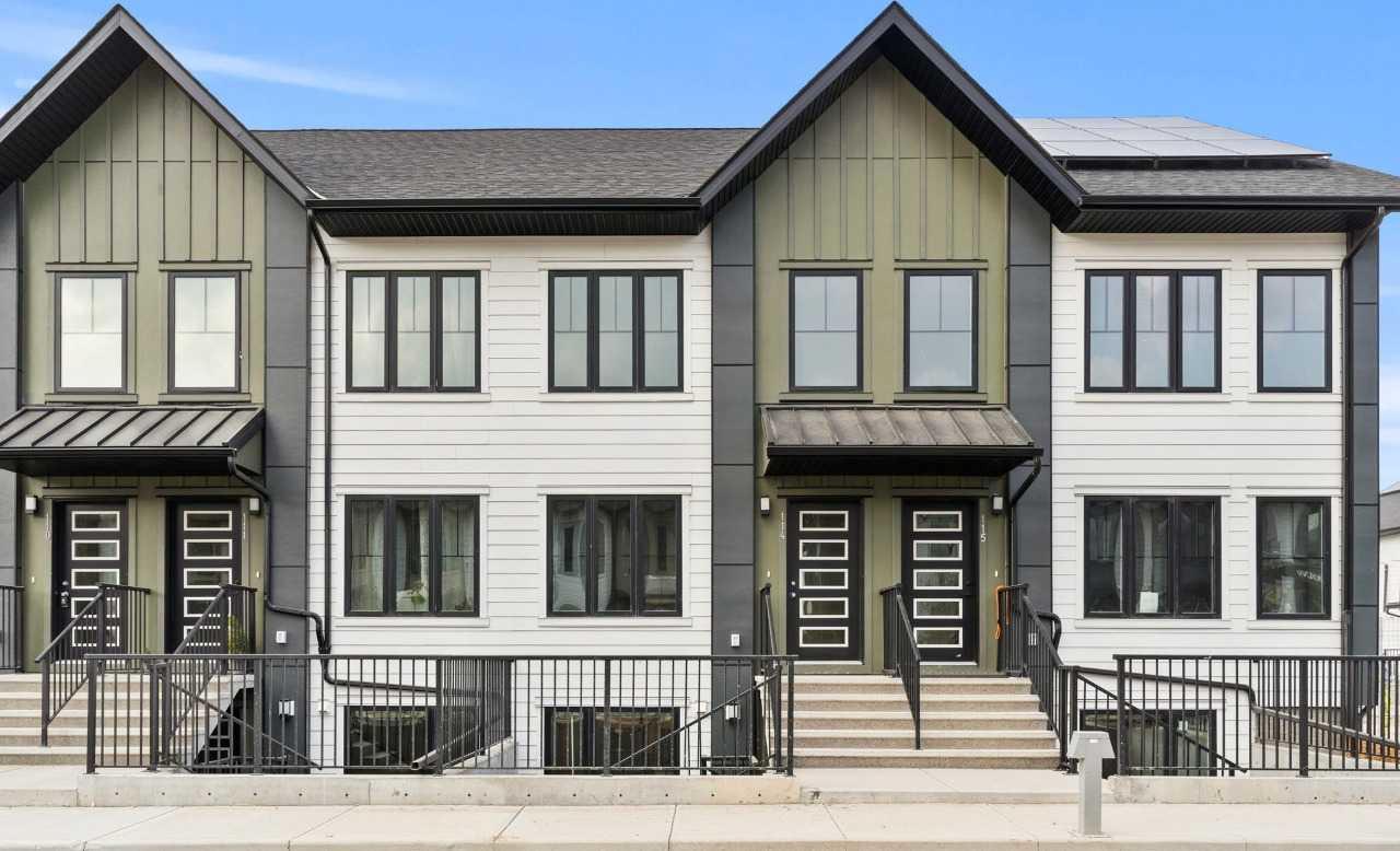 40 Livingston Parade Ne Unit 215, Calgary, AB T4B 3P6