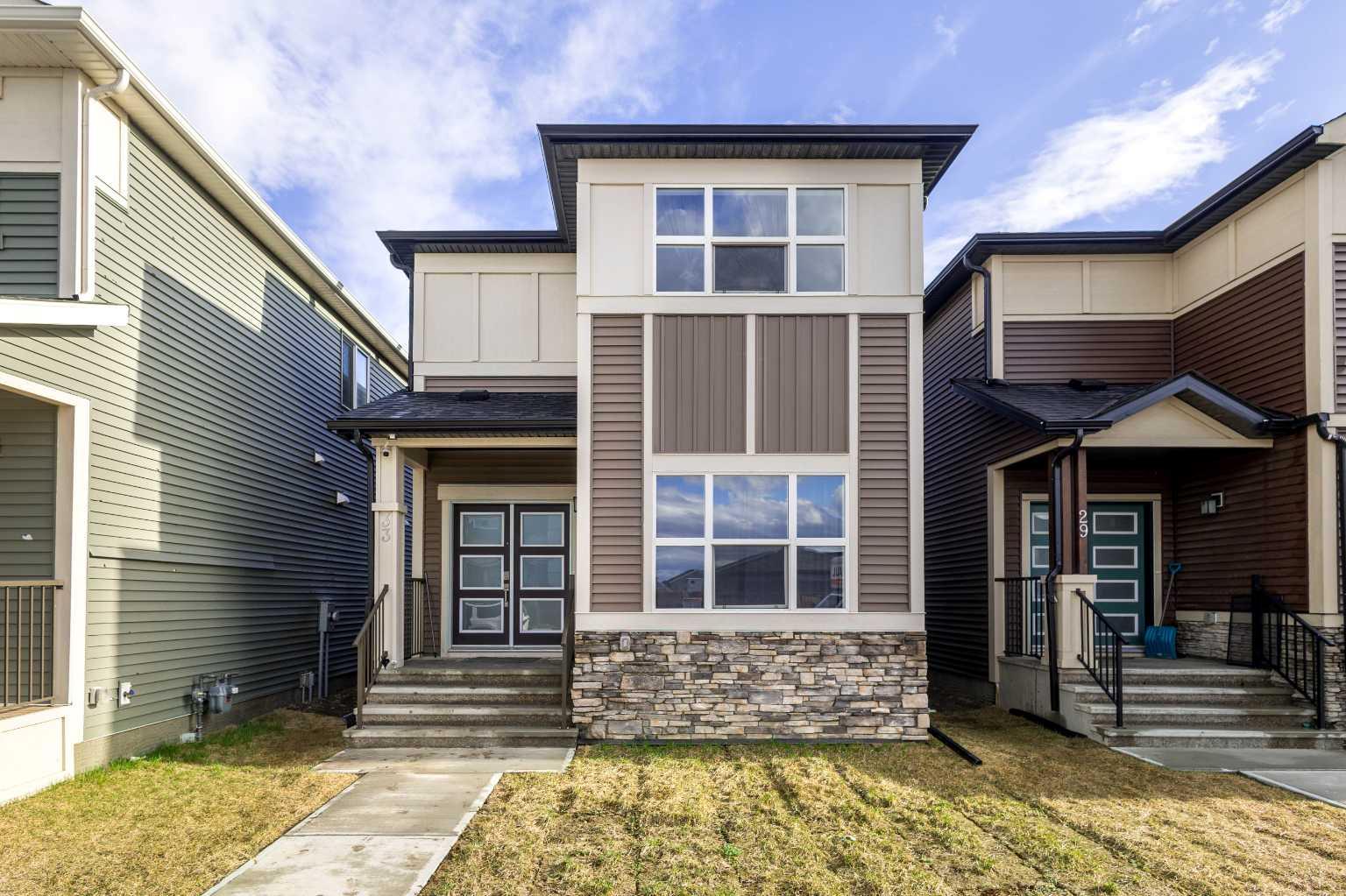 33 Homestead Cres NE, Calgary, AB T3J 2K7