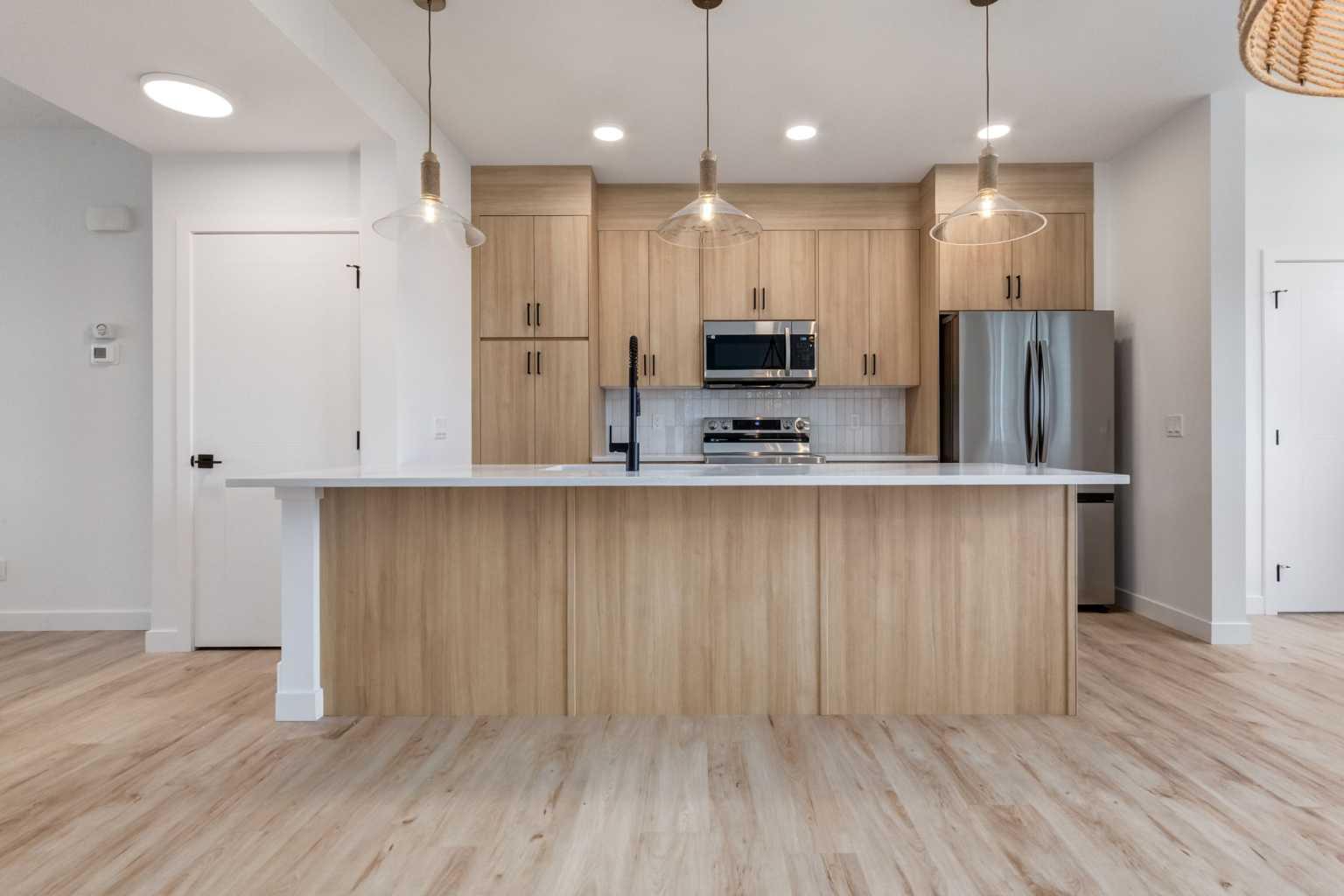 403 Clydesdale Ave, Cochrane, AB T4C 3L8