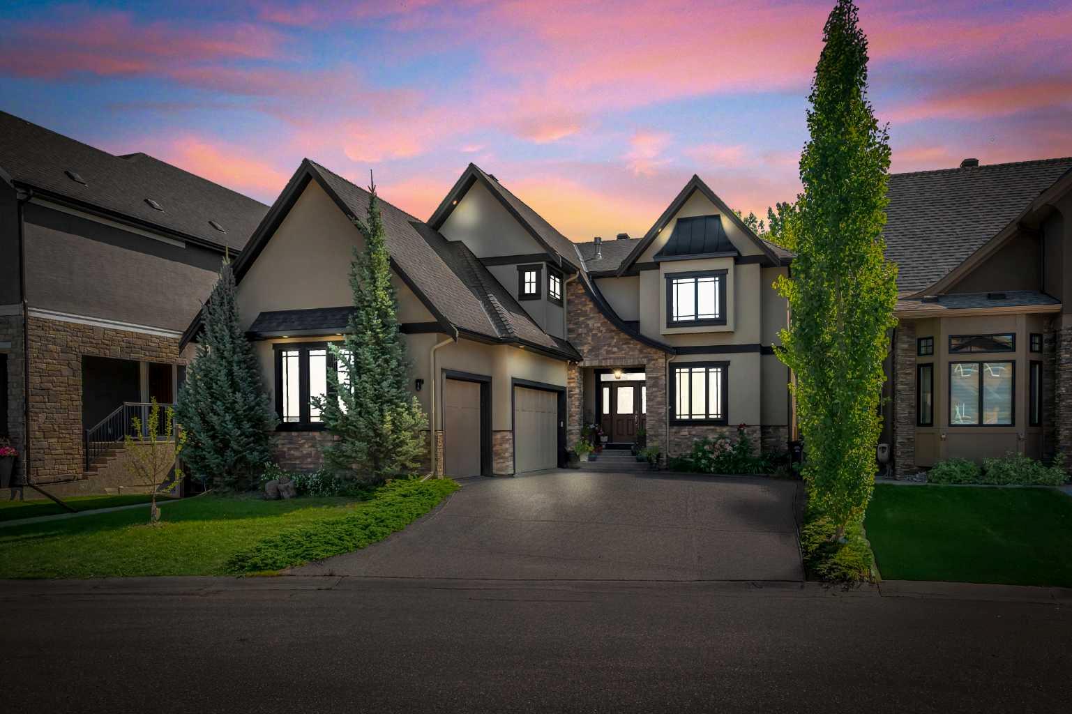56 Rockyvale Grn NW, Calgary, AB T3G 0E3