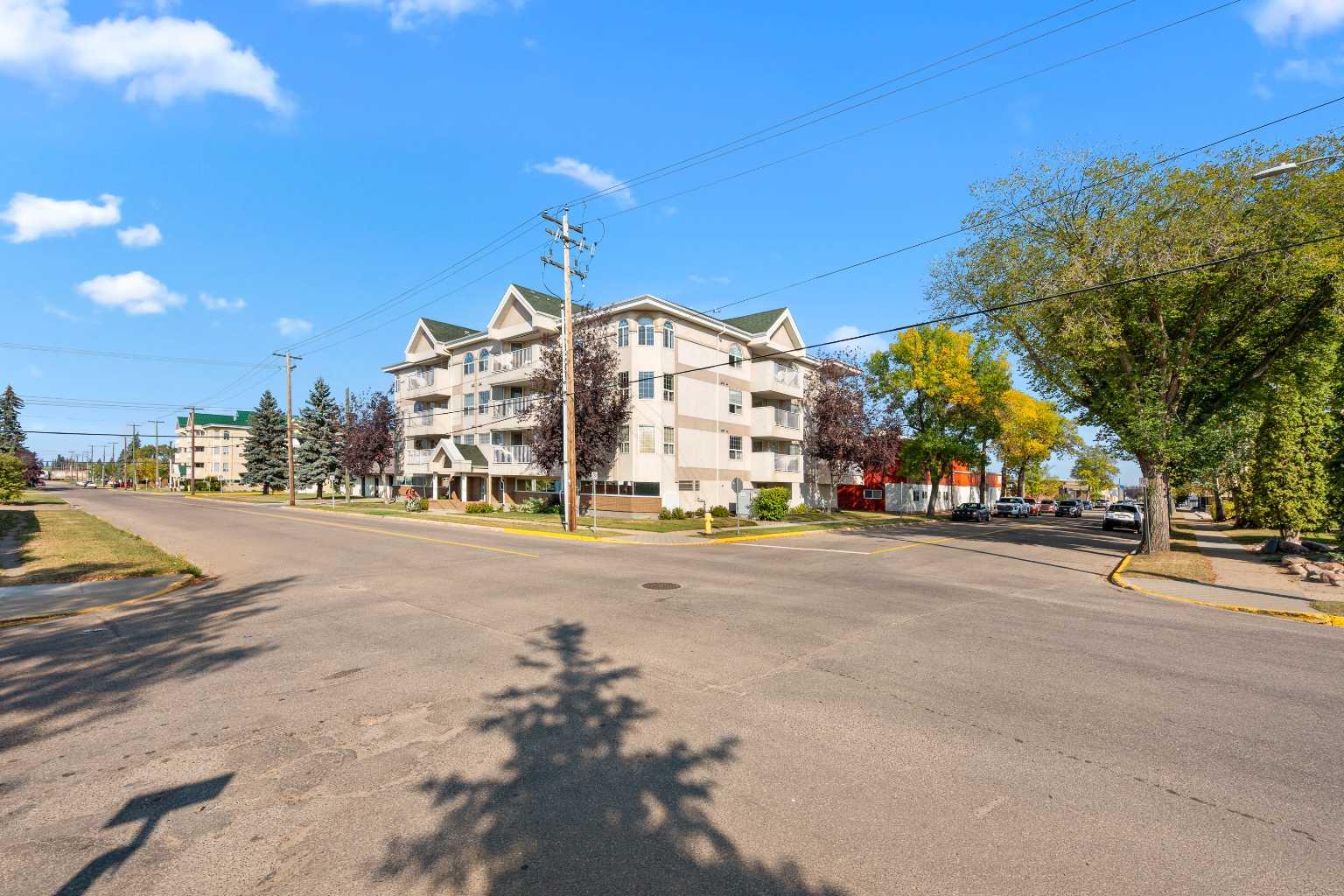 5120 48 Street Unit 206, Lloydminster, AB T9V 0J1