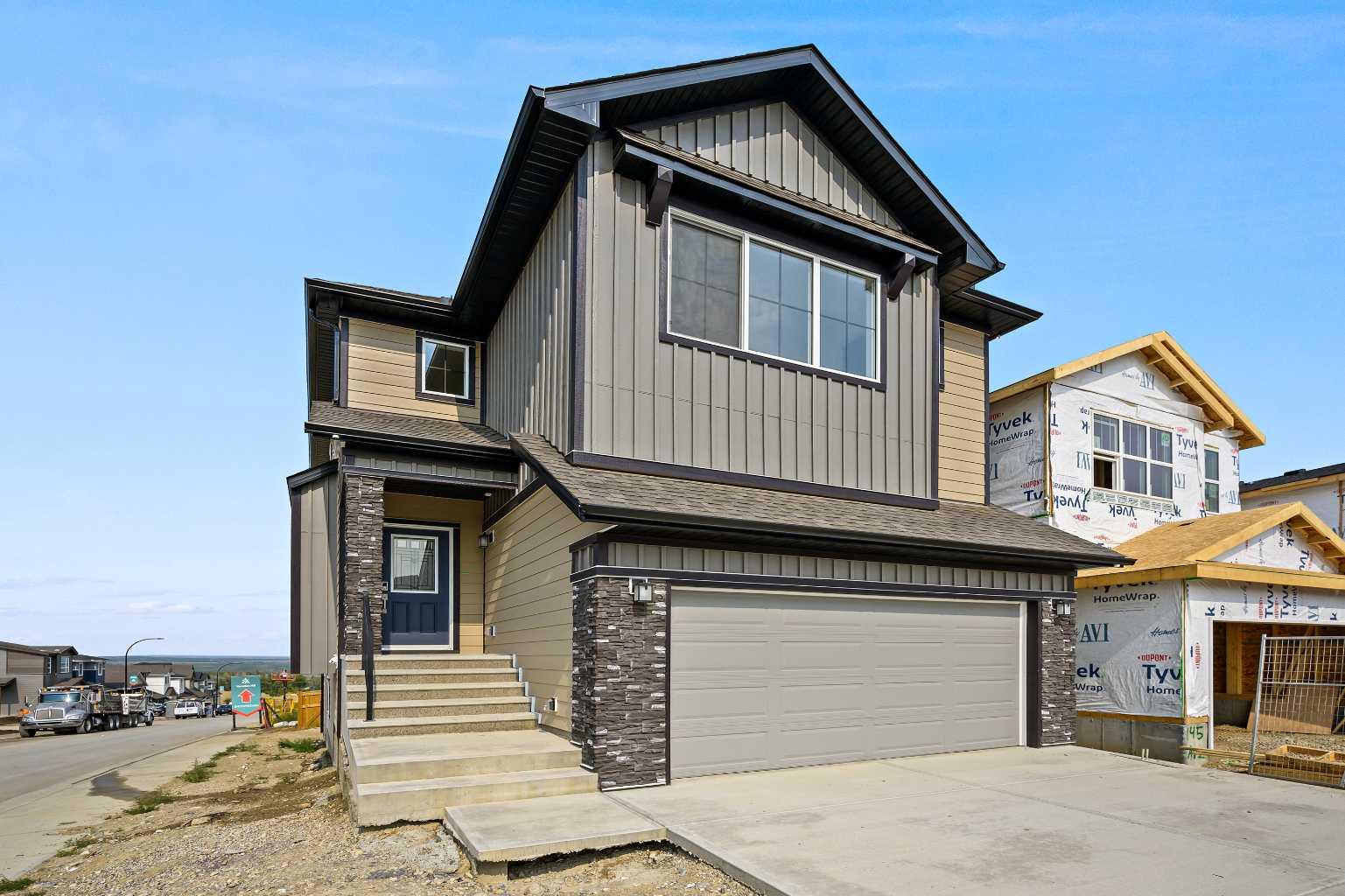 149 Versant Rise SW, Calgary, AB T2Y 0Y8