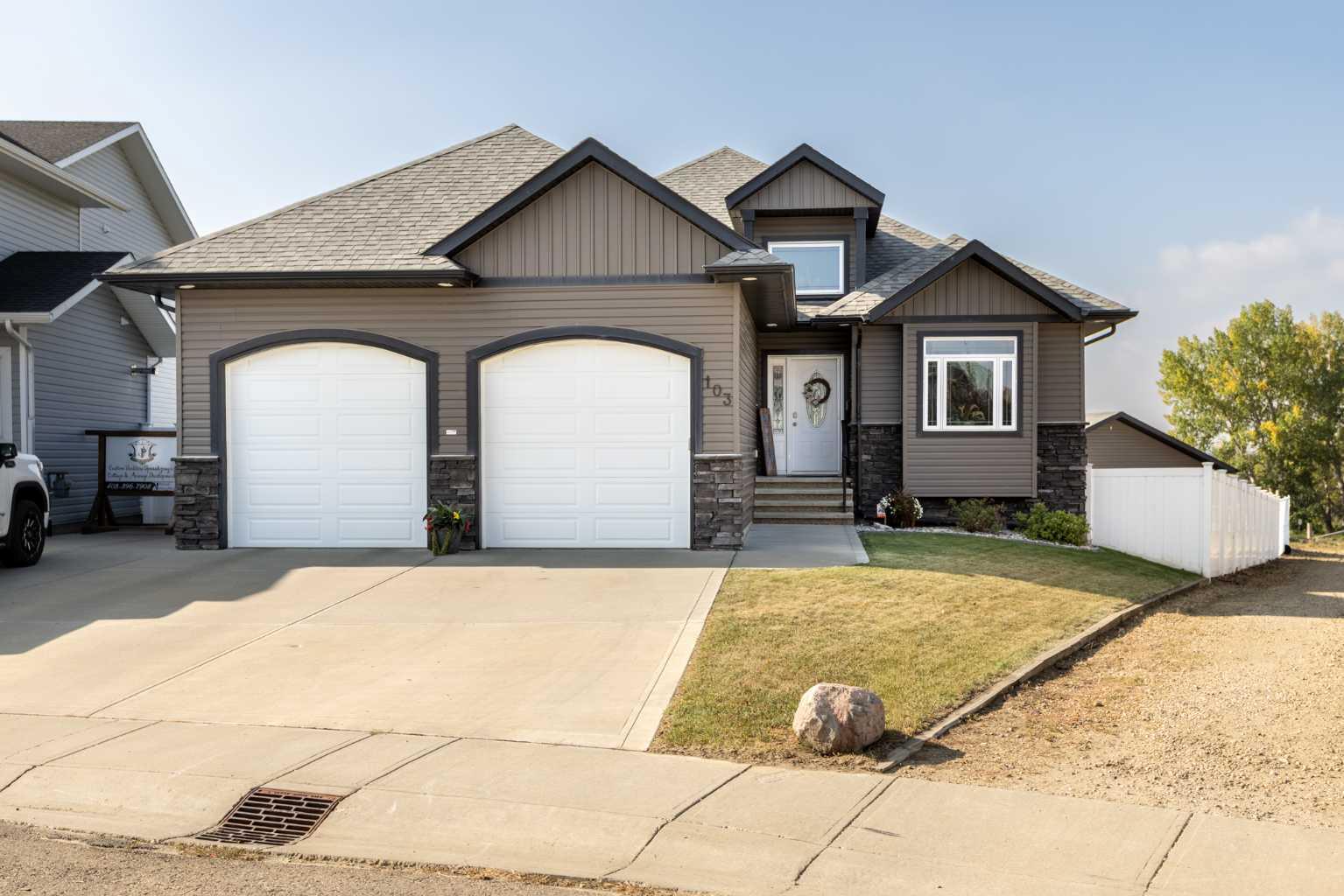 103 Morris Ct, Blackfalds, AB T4M 0B3
