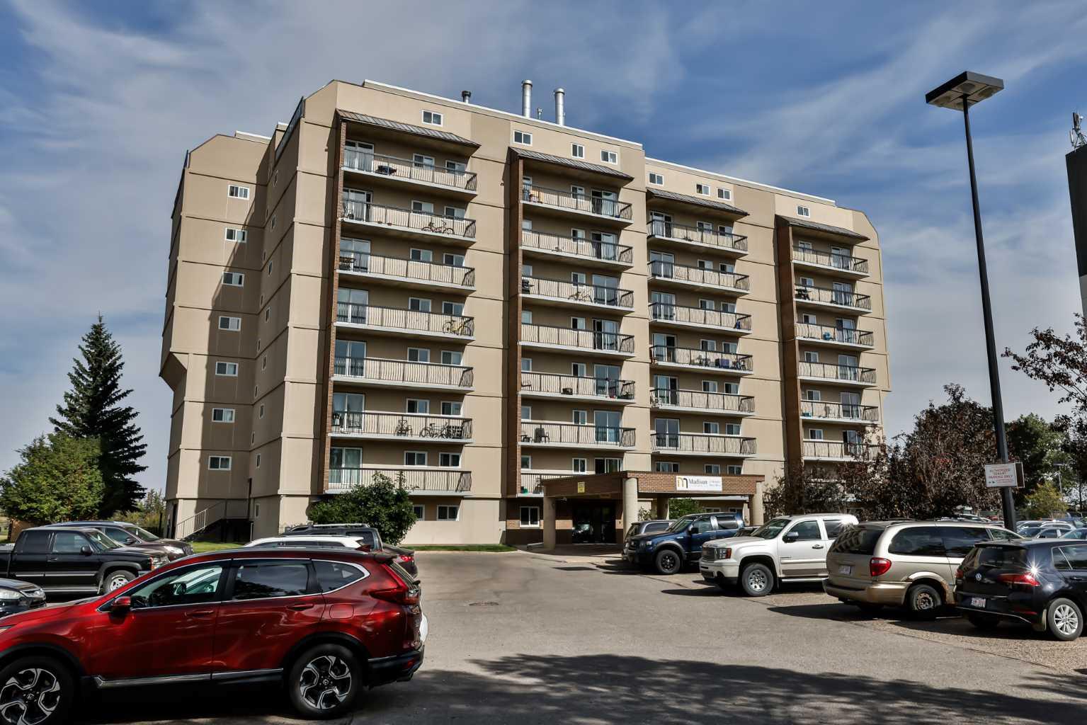21 Berkeley Place W Unit 222, Lethbridge, AB T1K 5N1