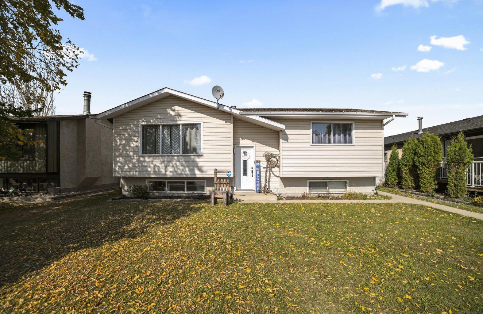 , Camrose, AB T4V 3N2 MLS Houseful