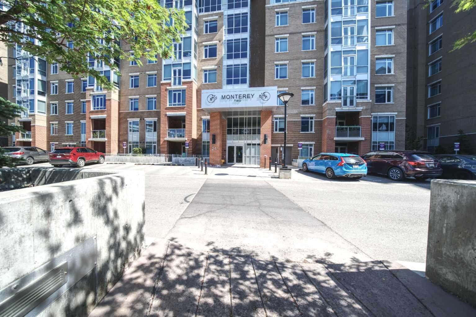 24 Varsity Estates Circle Nw Unit 307, Calgary, AB T3A 2X8