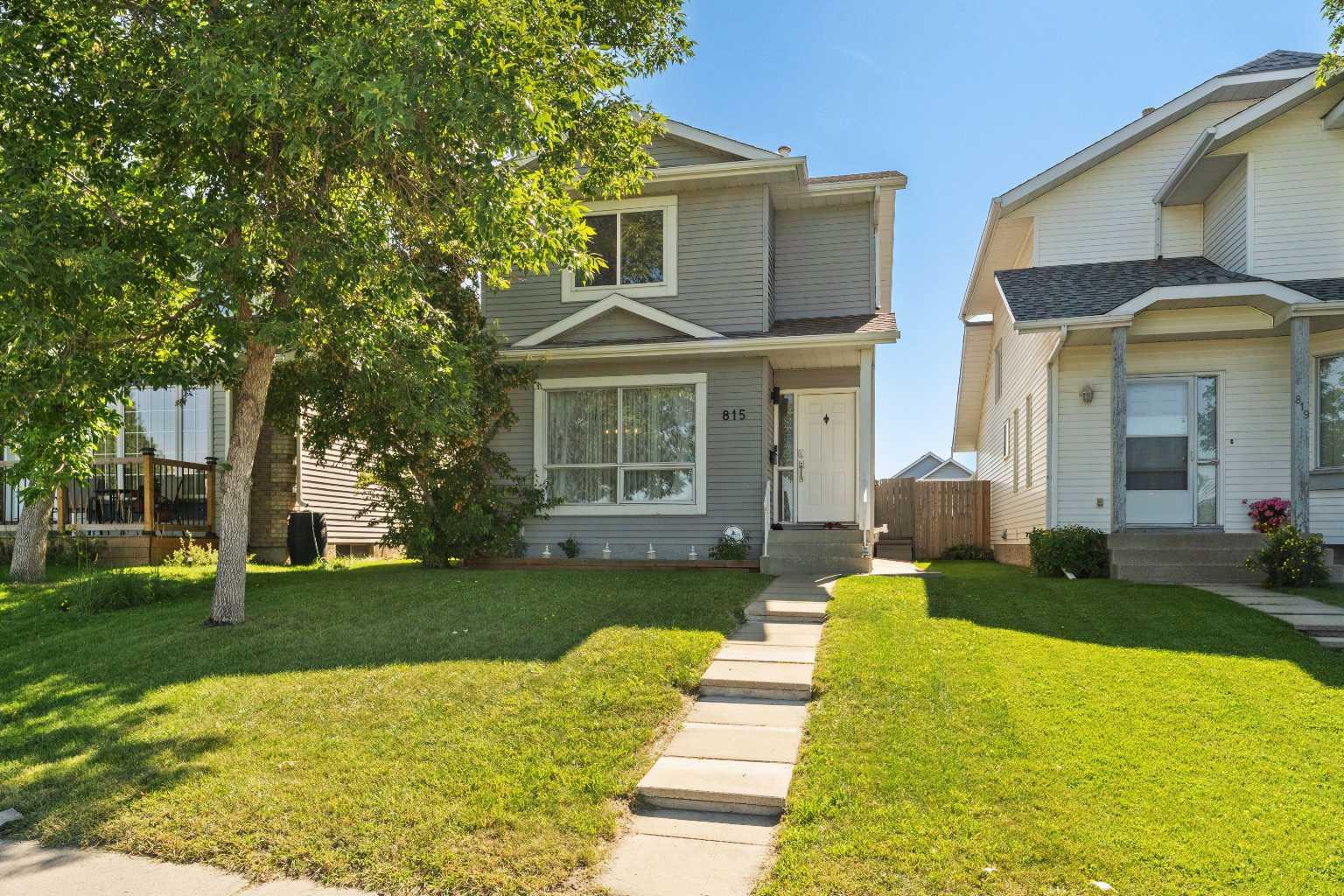 815 Erin Woods Dr SE, Calgary, AB T2B 3E7