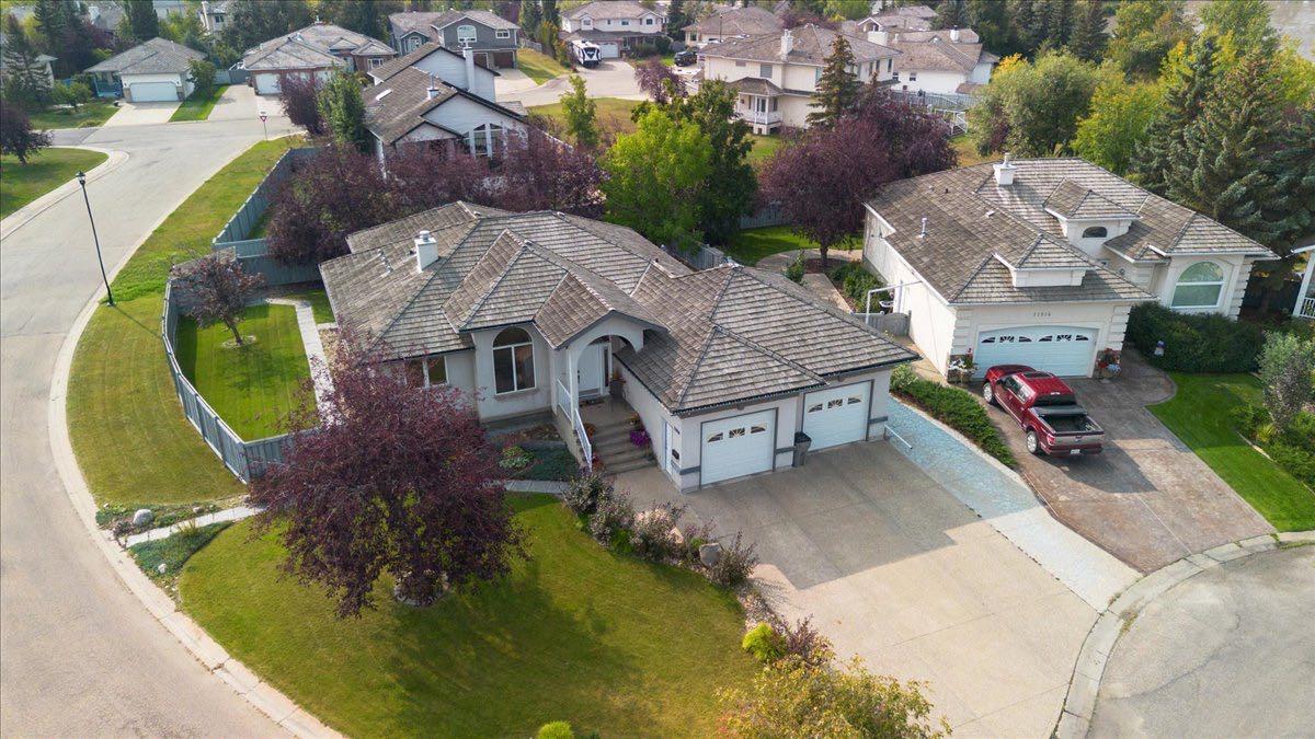 11910 Cygnet Blvd, Grande Prairie, AB T8X 1L9