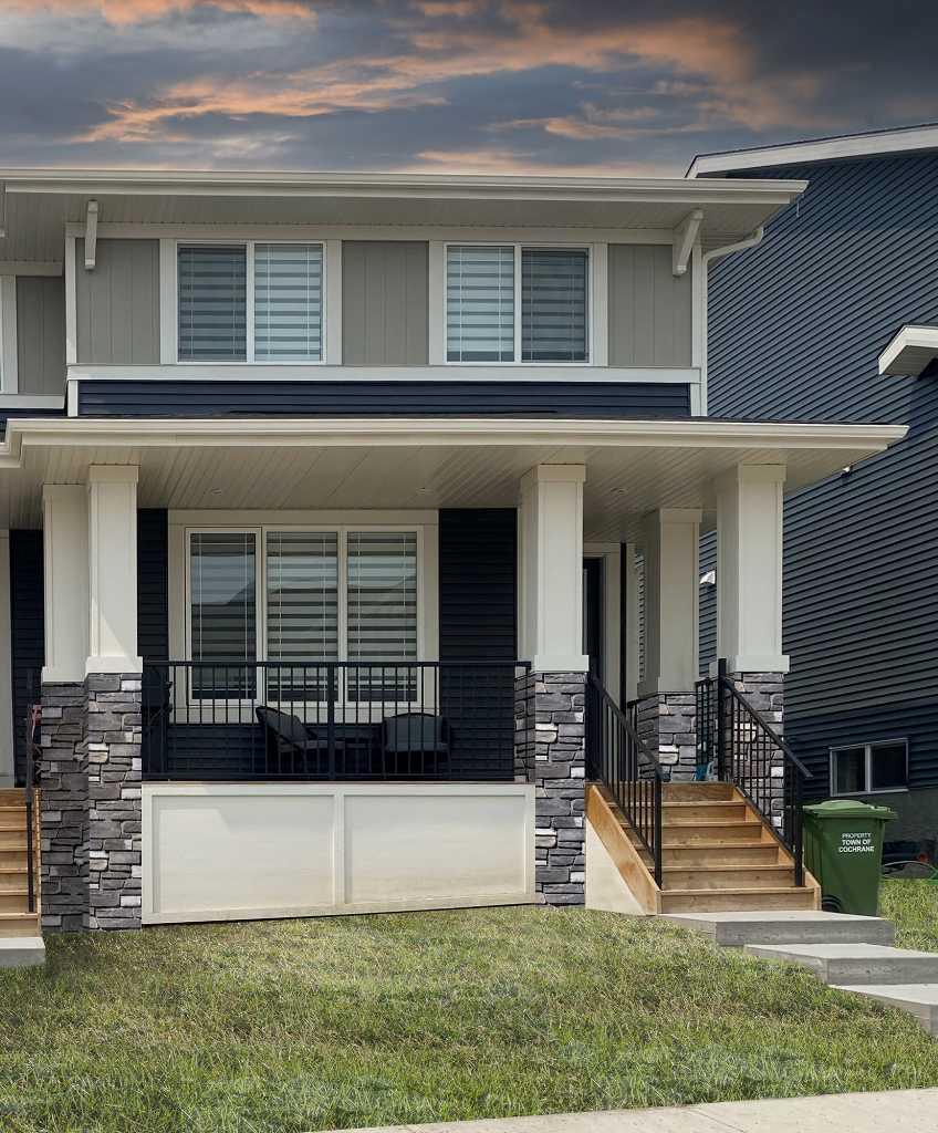 23 Agate Rd, Cochrane, AB T4C 3B9