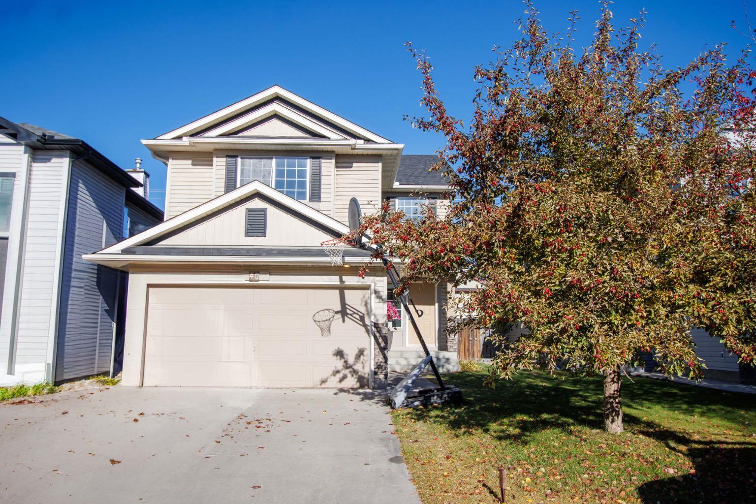 40 Chapalina Cres SE, Calgary, AB T2X 3R8
