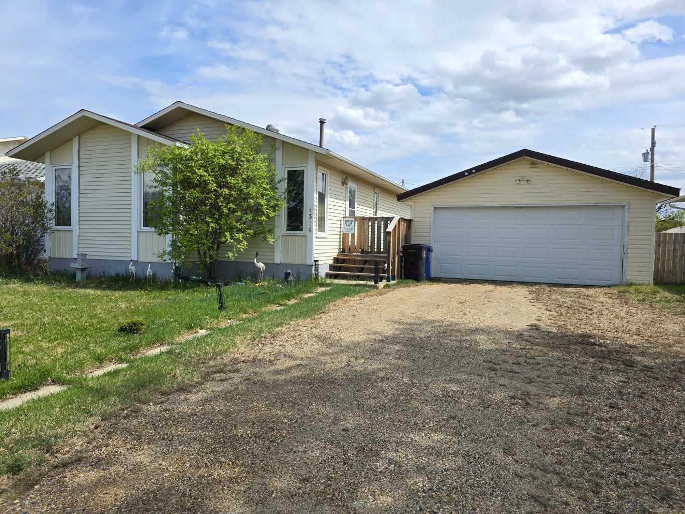 54 Street Unit 4314, Grimshaw, AB T0H 1W0