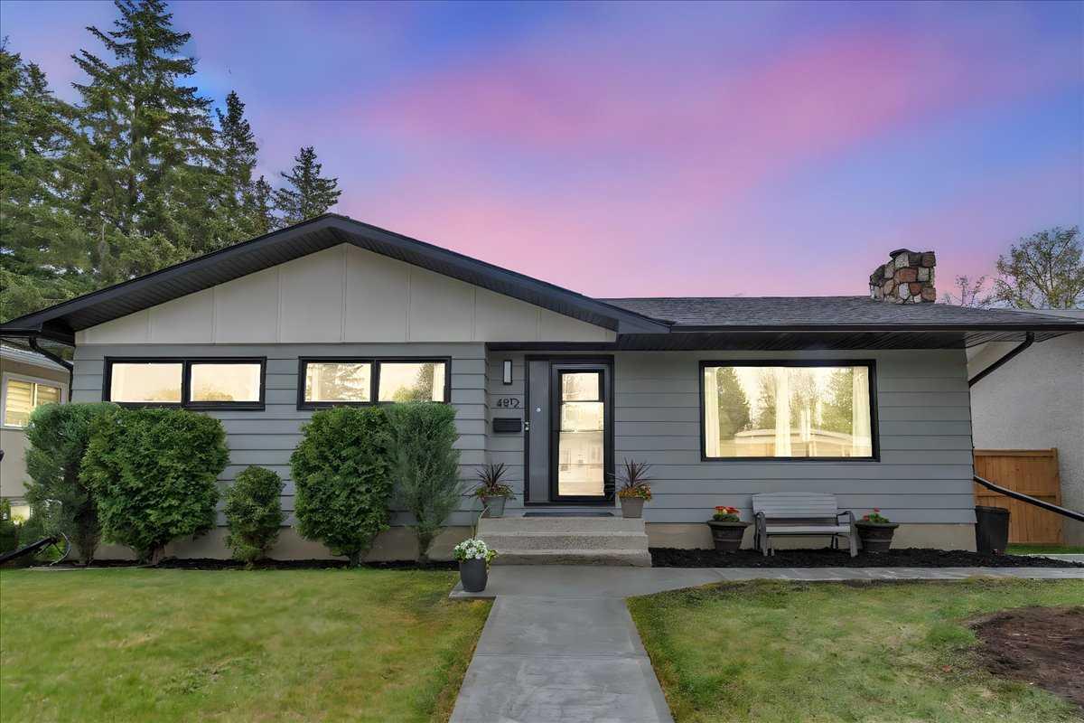 4812 Carney Rd NW, Calgary, AB T2L 1E7