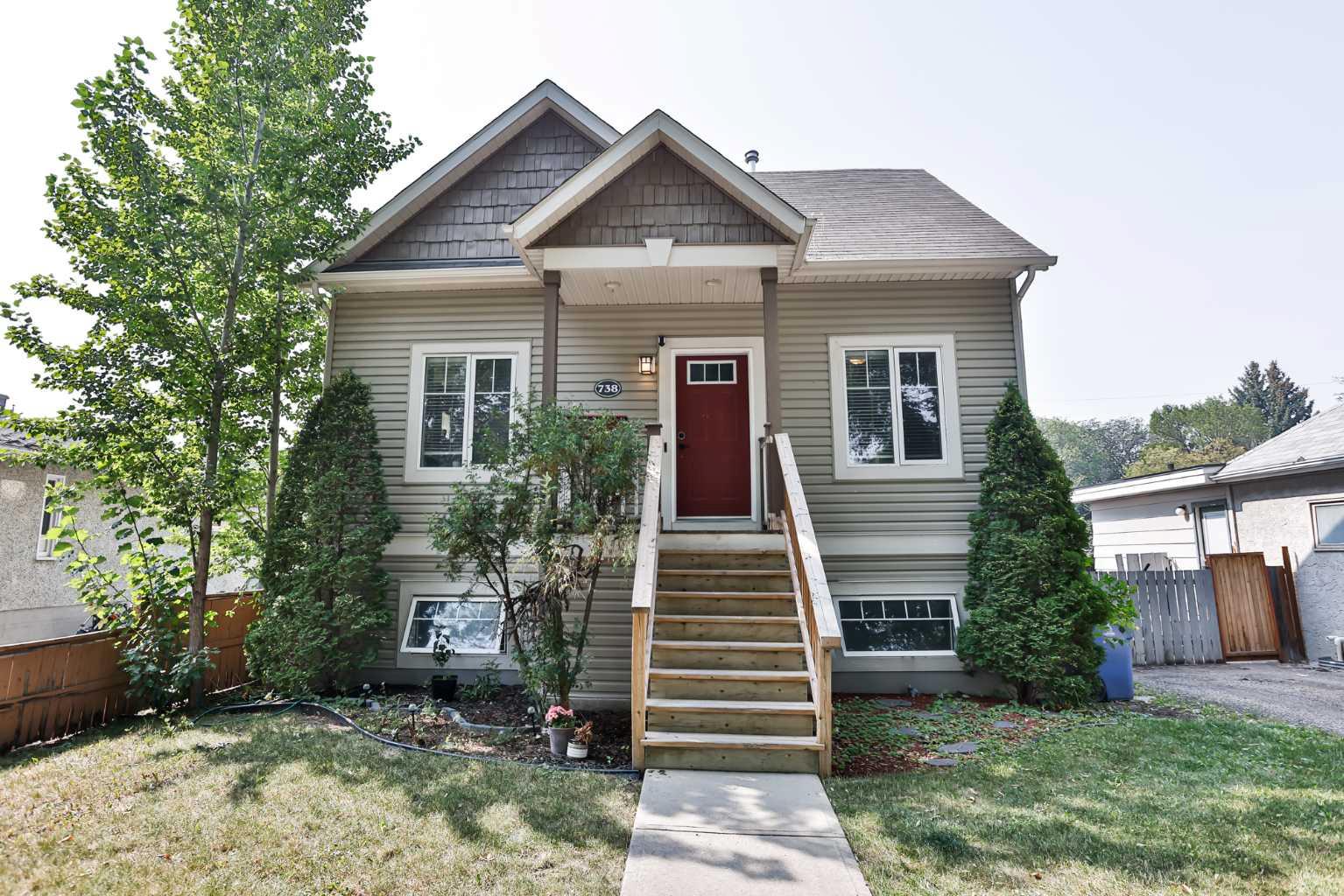 18 Street N Unit 738, Lethbridge, AB T1H 3G8