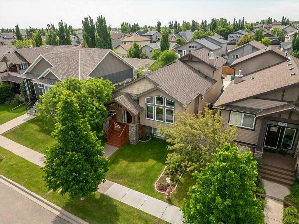 156 Riverstone Blvd W, Lethbridge, AB T1K 5E8