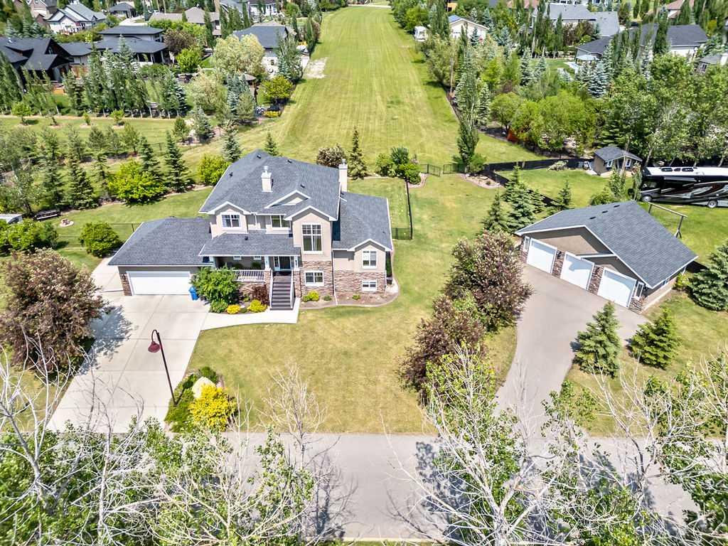 3 Winters Way, Okotoks, AB T1S 1W9