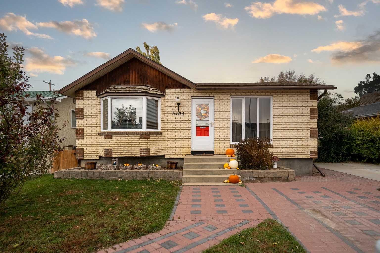 2 Street Unit 5104, Coalhurst, AB T0L 0V0