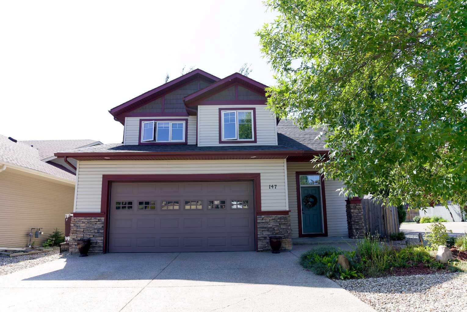 147 Webster Dr, Red Deer, AB T4N 7G6