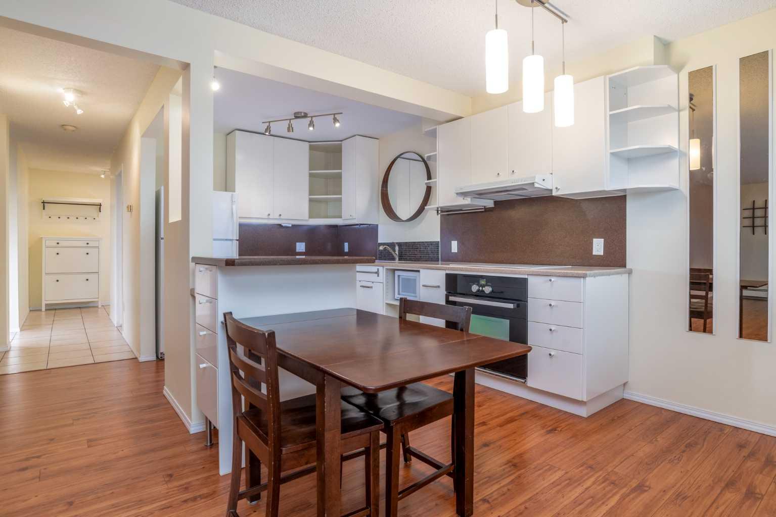 860 Midridge Drive Se Unit 523, Calgary, AB T2X 1K1