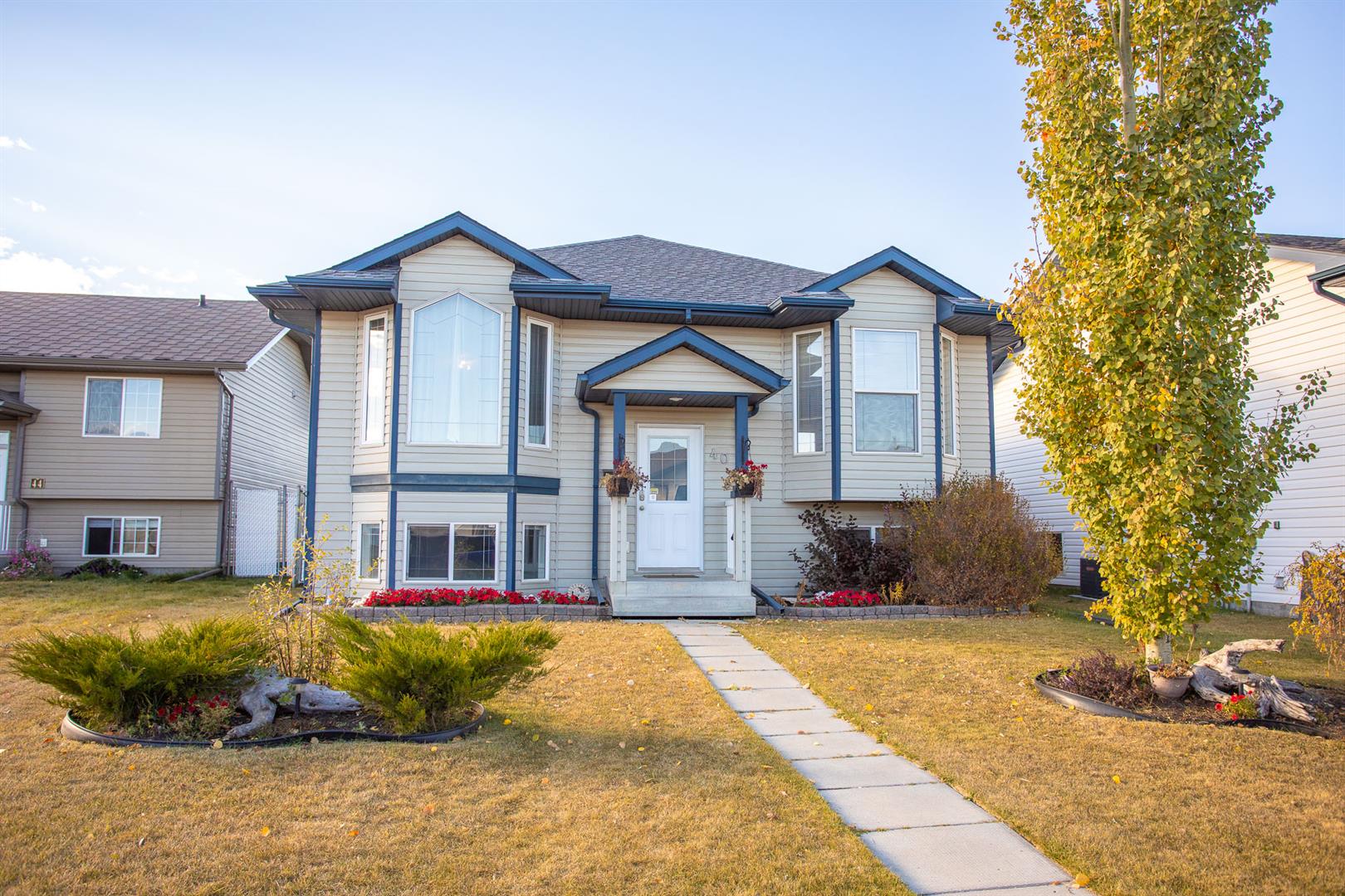 , Penhold, AB T0M 1R0 MLS Houseful