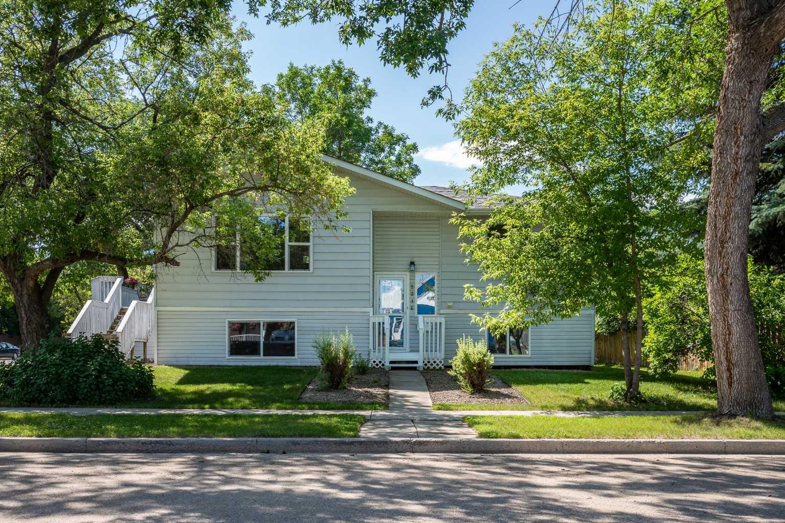 , Camrose, AB T4V 1A8