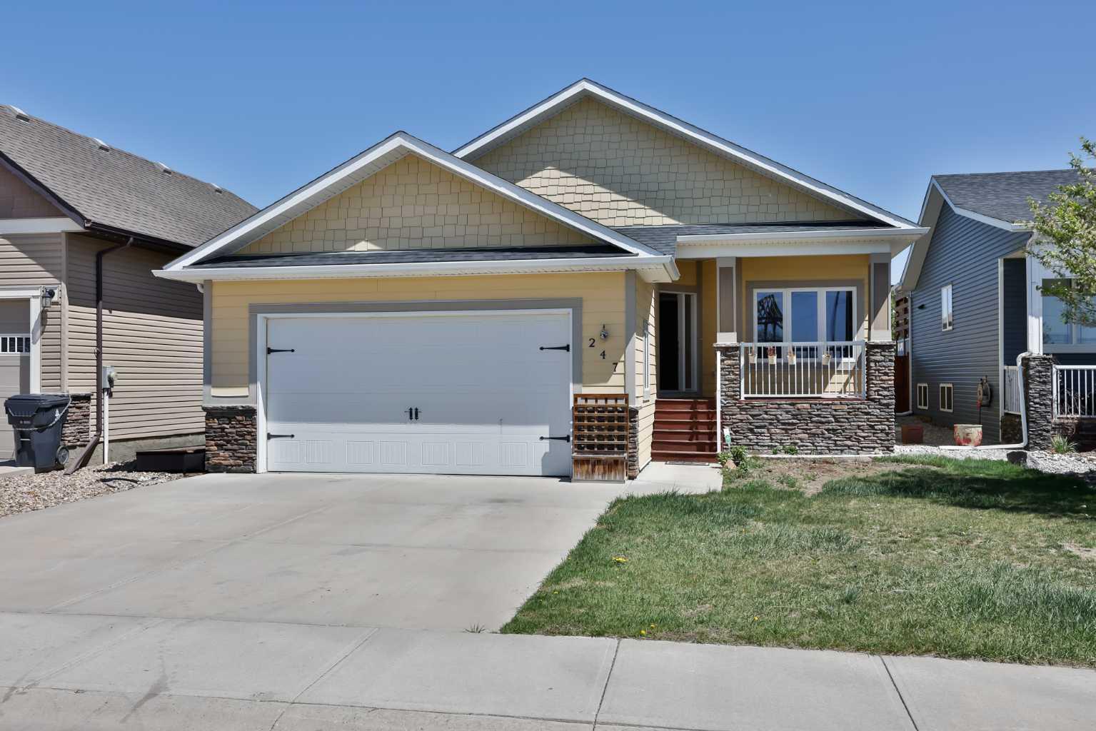 247 Gateway Mnr S, Lethbridge, AB T1K 5P2