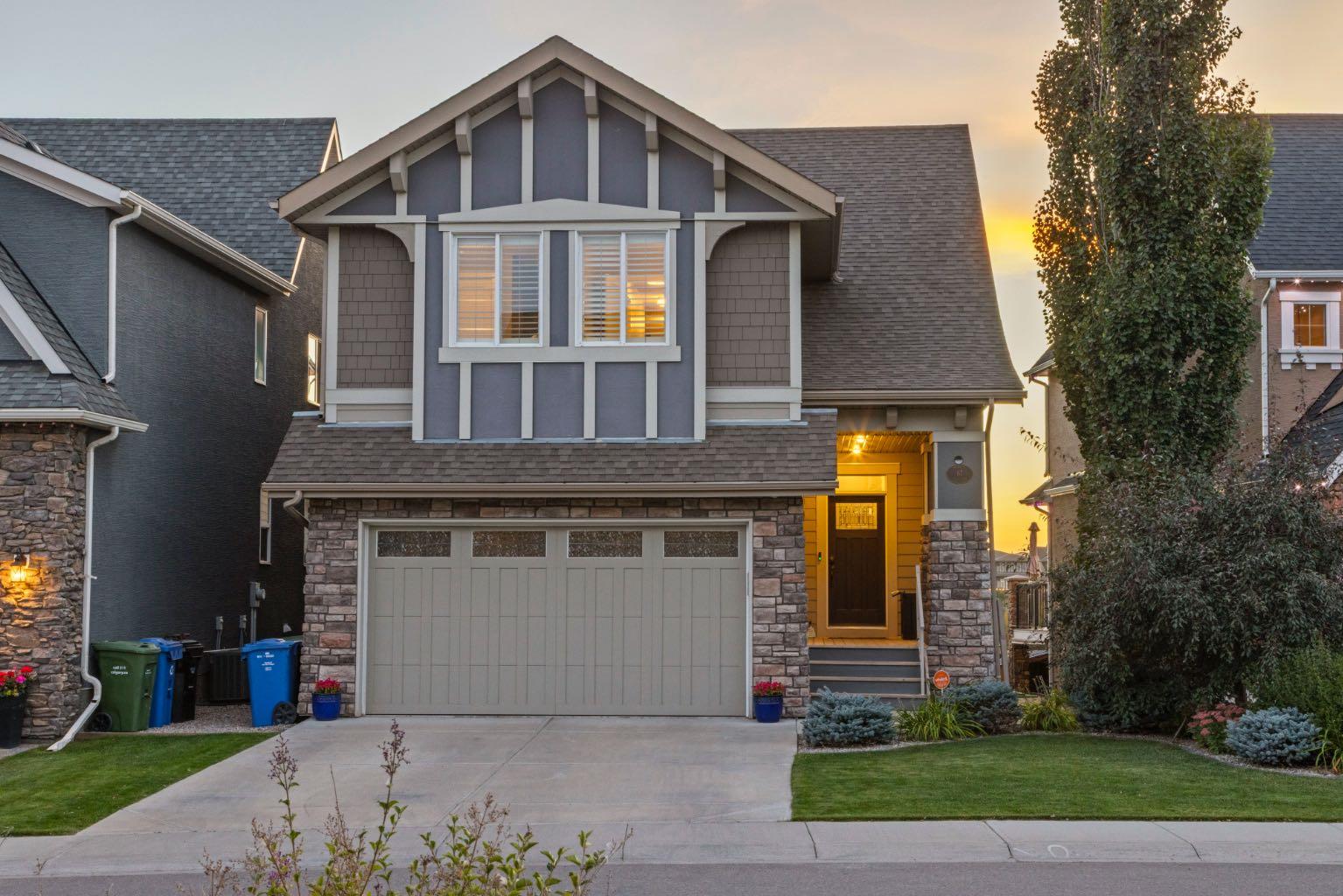 67 Marquis Cres SE, Calgary, AB T3M 1X9