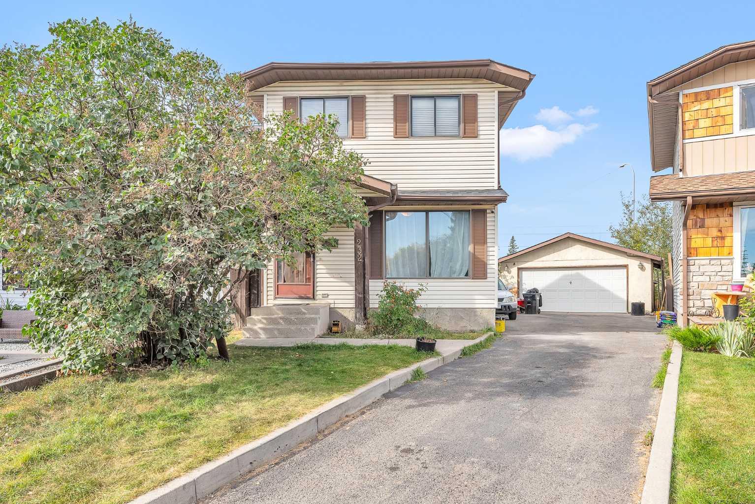 232 Abadan Pl NE, Calgary, AB T2A 6S9