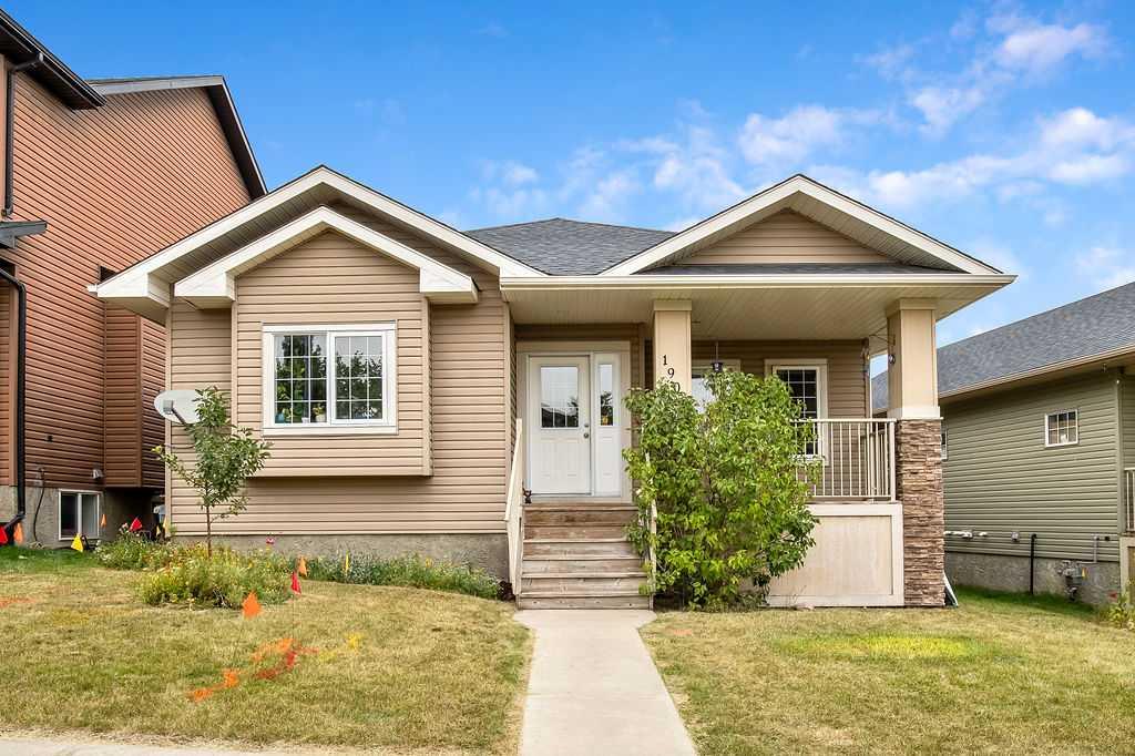 1908 High Country Dr, High River, AB T1V 0A5