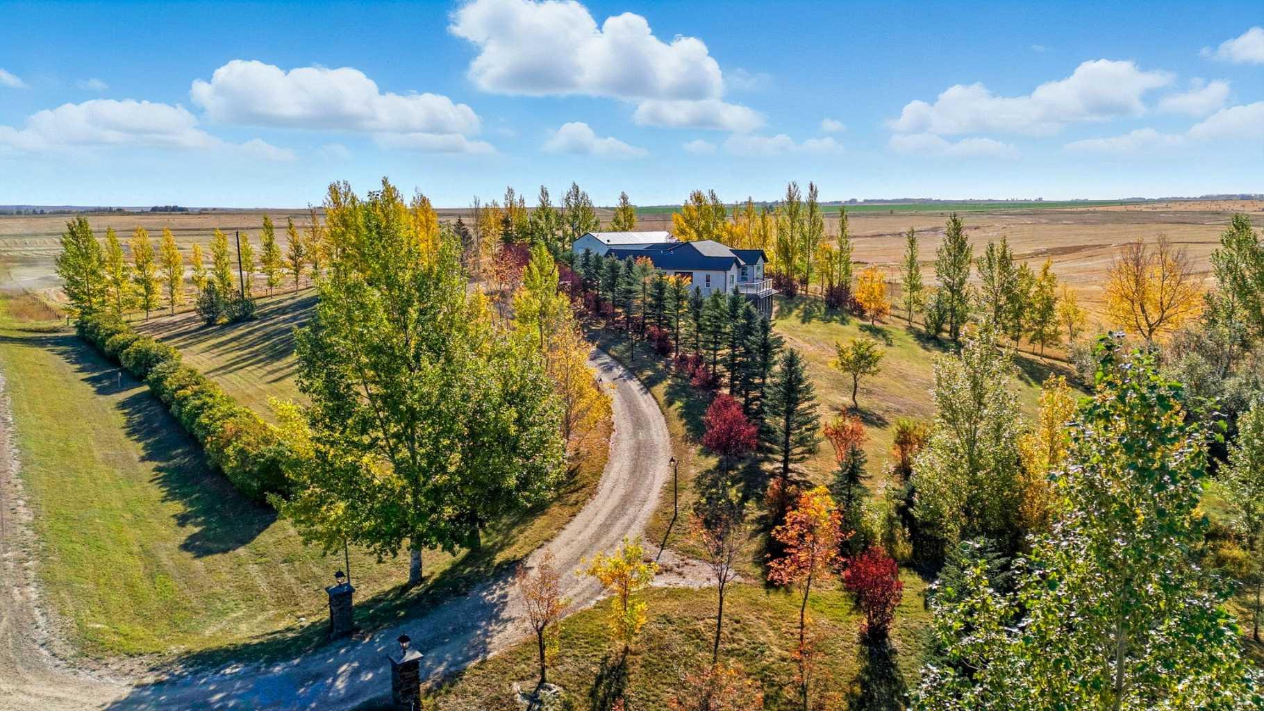 252047 Township Road 252, Rural Wheatland County, AB T1P 0W5