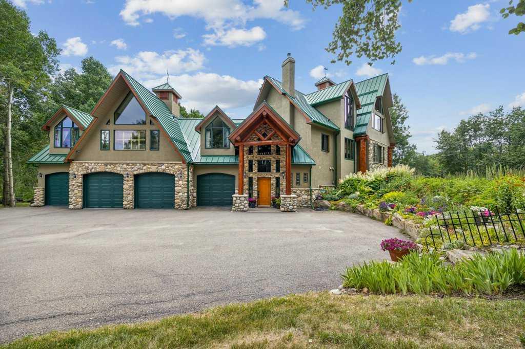 3 Woodlands Ests, Calgary, AB T3R 1H1