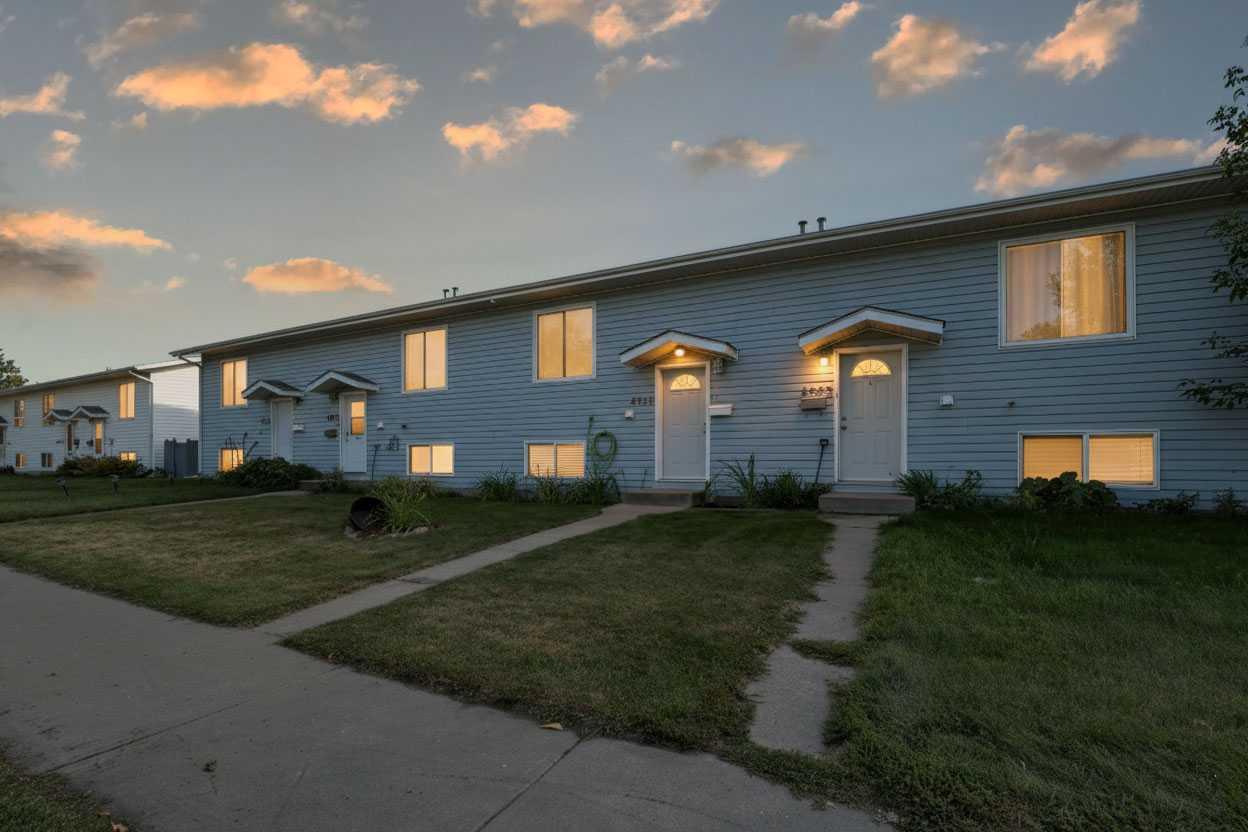 4915 Womacks Rd, Blackfalds, AB T0M 0J0