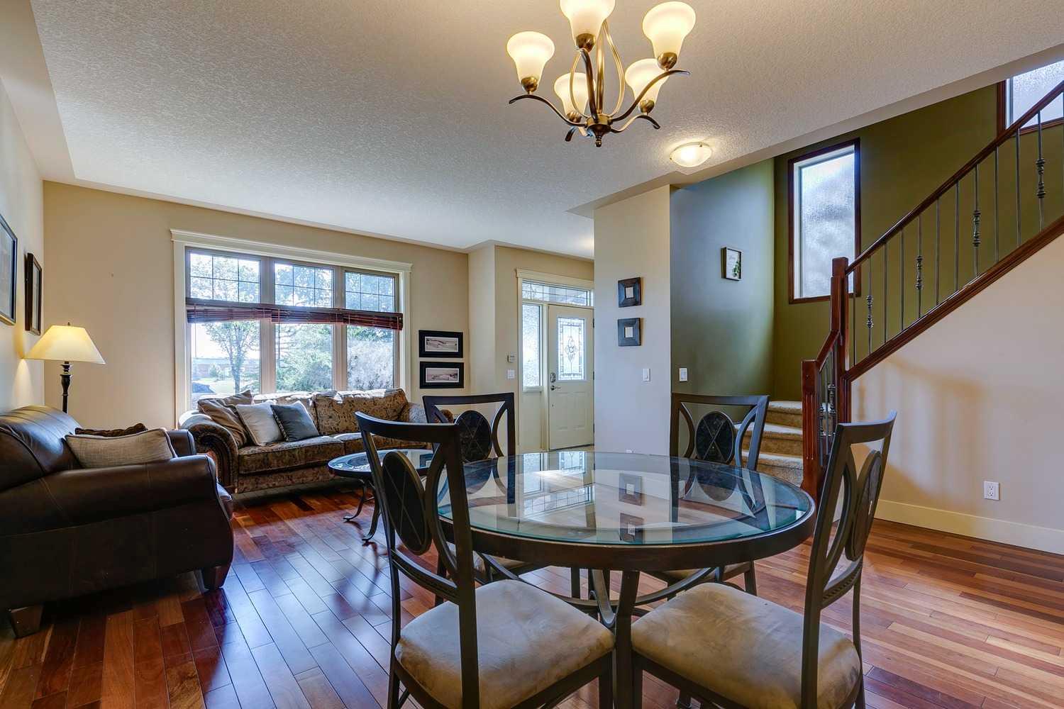 18 Avenue Ne Unit 446, Calgary, AB T2E 1N4