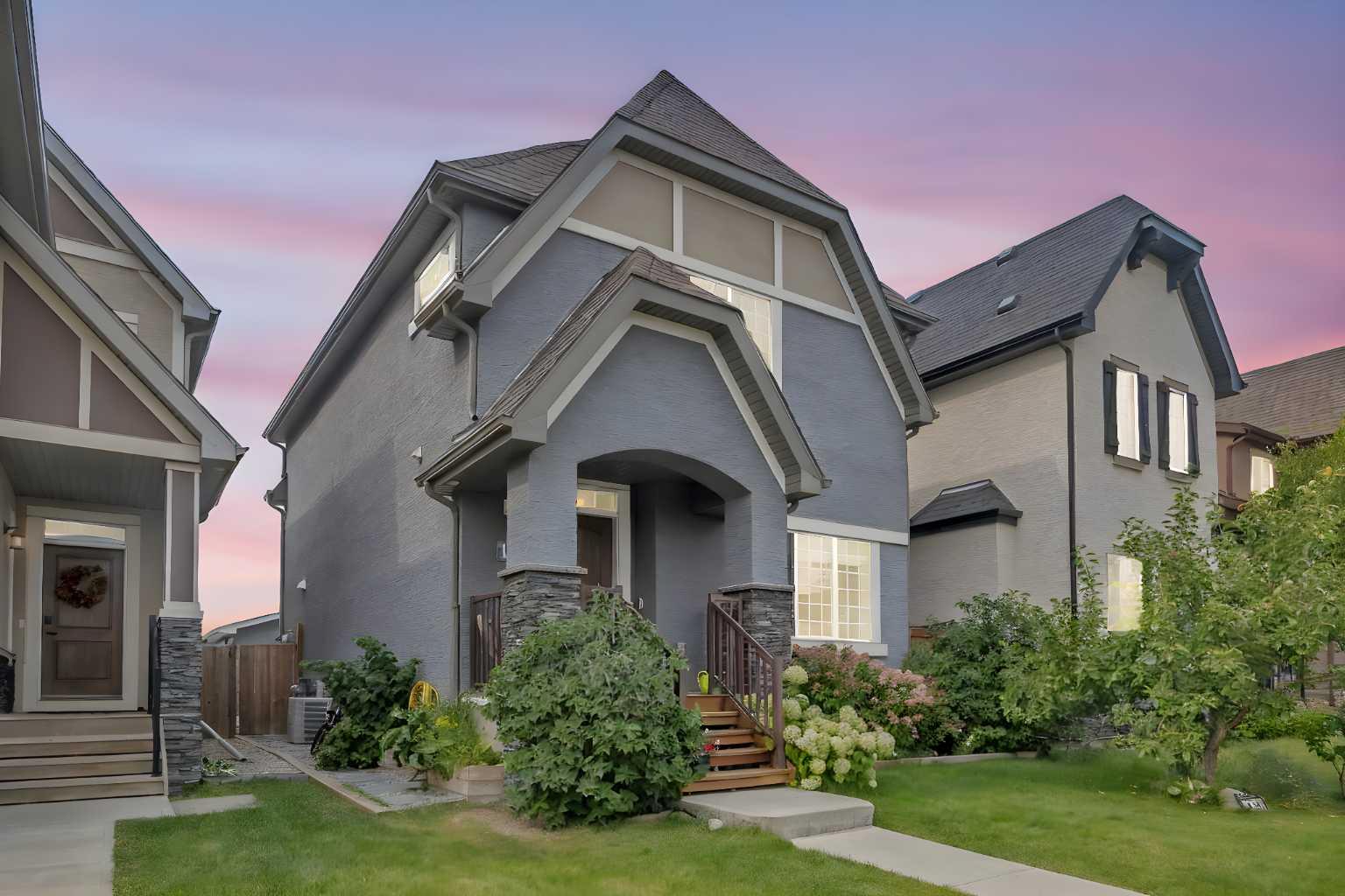 13 Marquis Link SE, Calgary, AB T3M 1Z5
