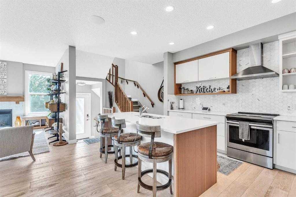 333 Walgrove Ter SE, Calgary, AB T2X 4G1