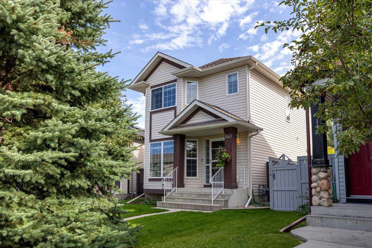 140 Eversyde Cir SW, Calgary, AB T2Y 4T4