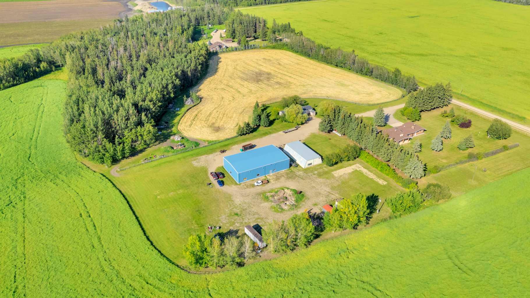 39070 Range Road 281, Rural Red Deer County, AB T0C 0J0
