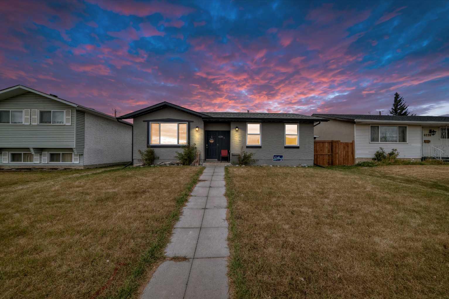 5 Avenue Se Unit 6216, Calgary, AB T2A 4K7