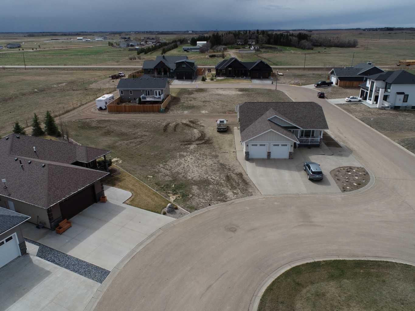 6927 Meadowview Close, Stettler, AB T4K 1M4