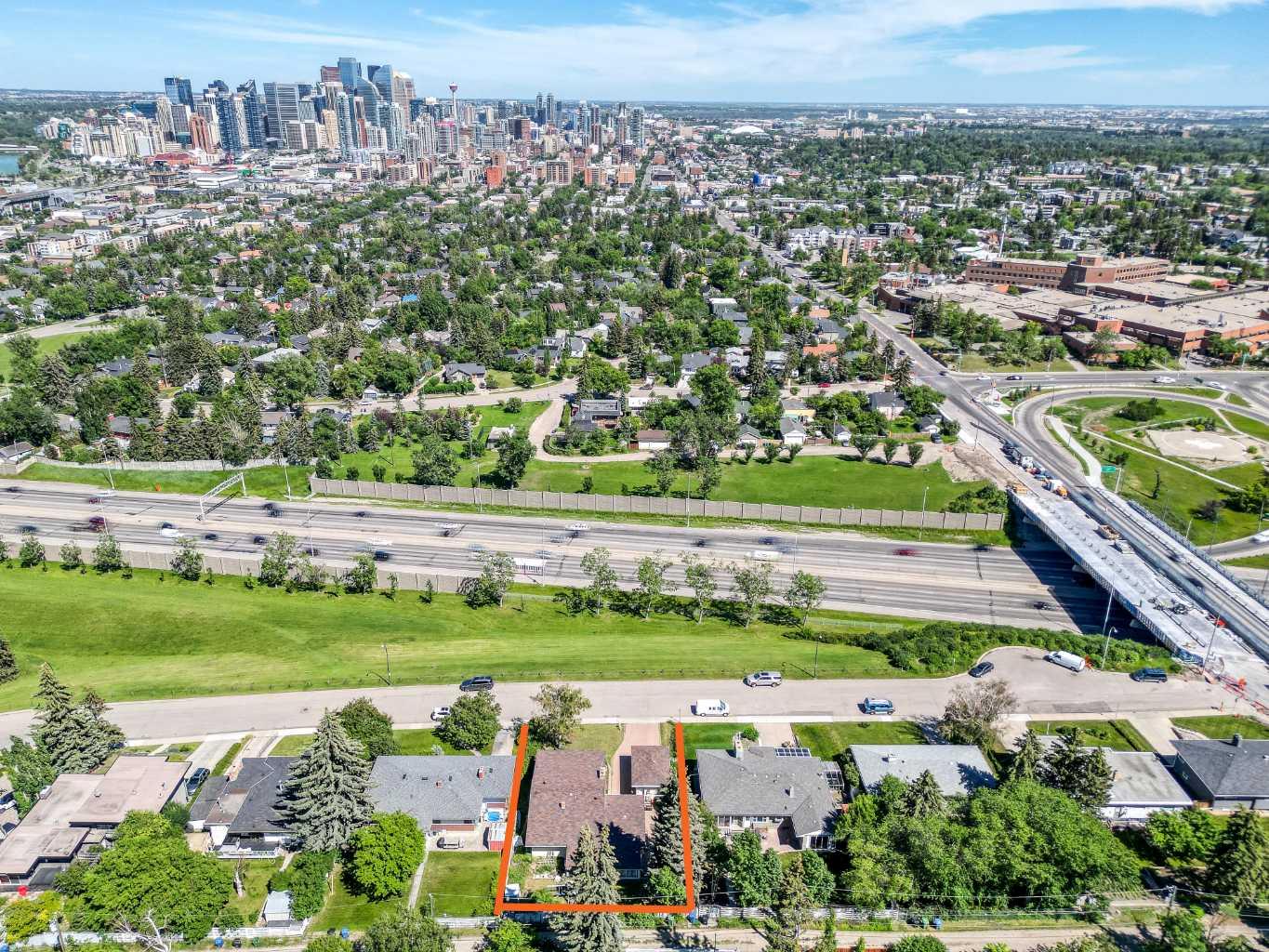 22 Street Sw Unit 1721, Calgary, AB T3C 1H4