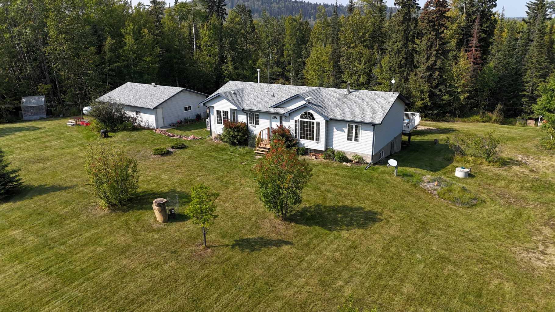 54025 Range Road 180 N, Edson, AB T7E 3M3