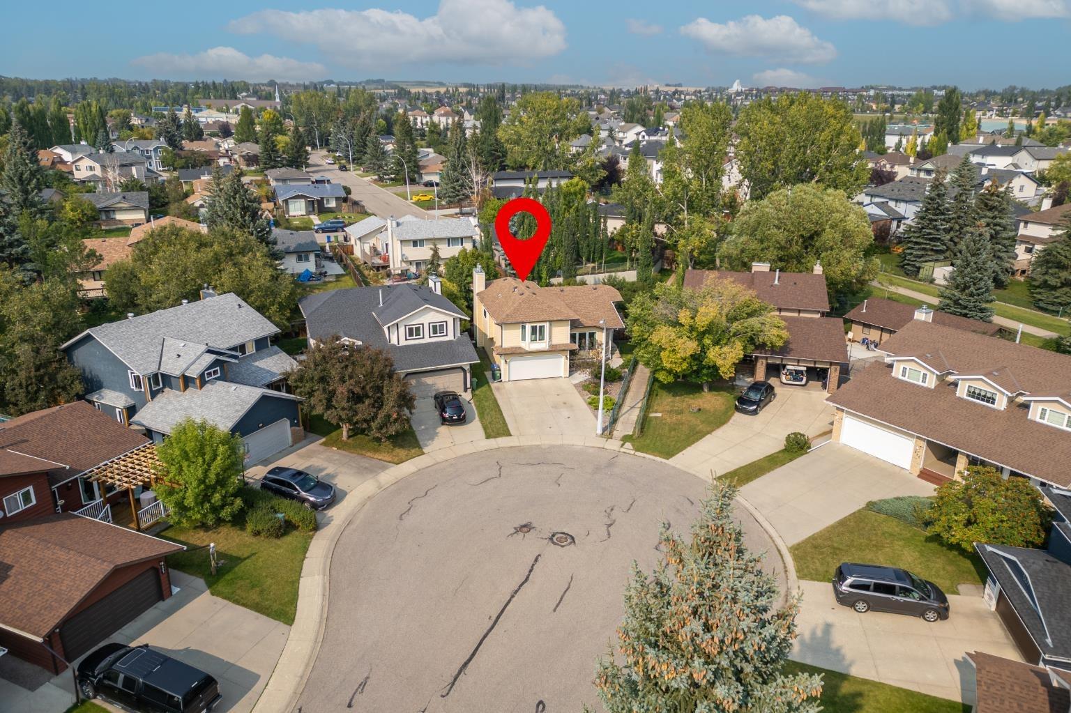 606 Downey Pl, Okotoks, AB T1S 1H5