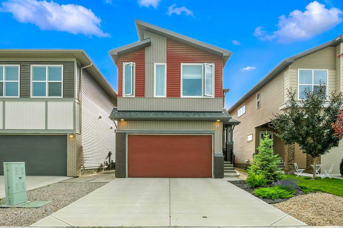 98 Walgrove Grn SE, Calgary, AB T2X 2H9