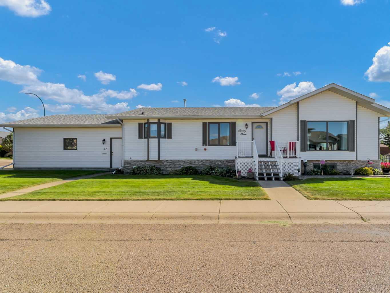 27 Turner Dr SE, Medicine Hat, AB T1B 4G6