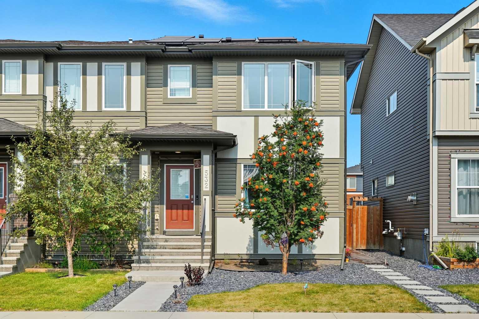 532 Midtown St SW, Airdrie, AB T4B 4E2