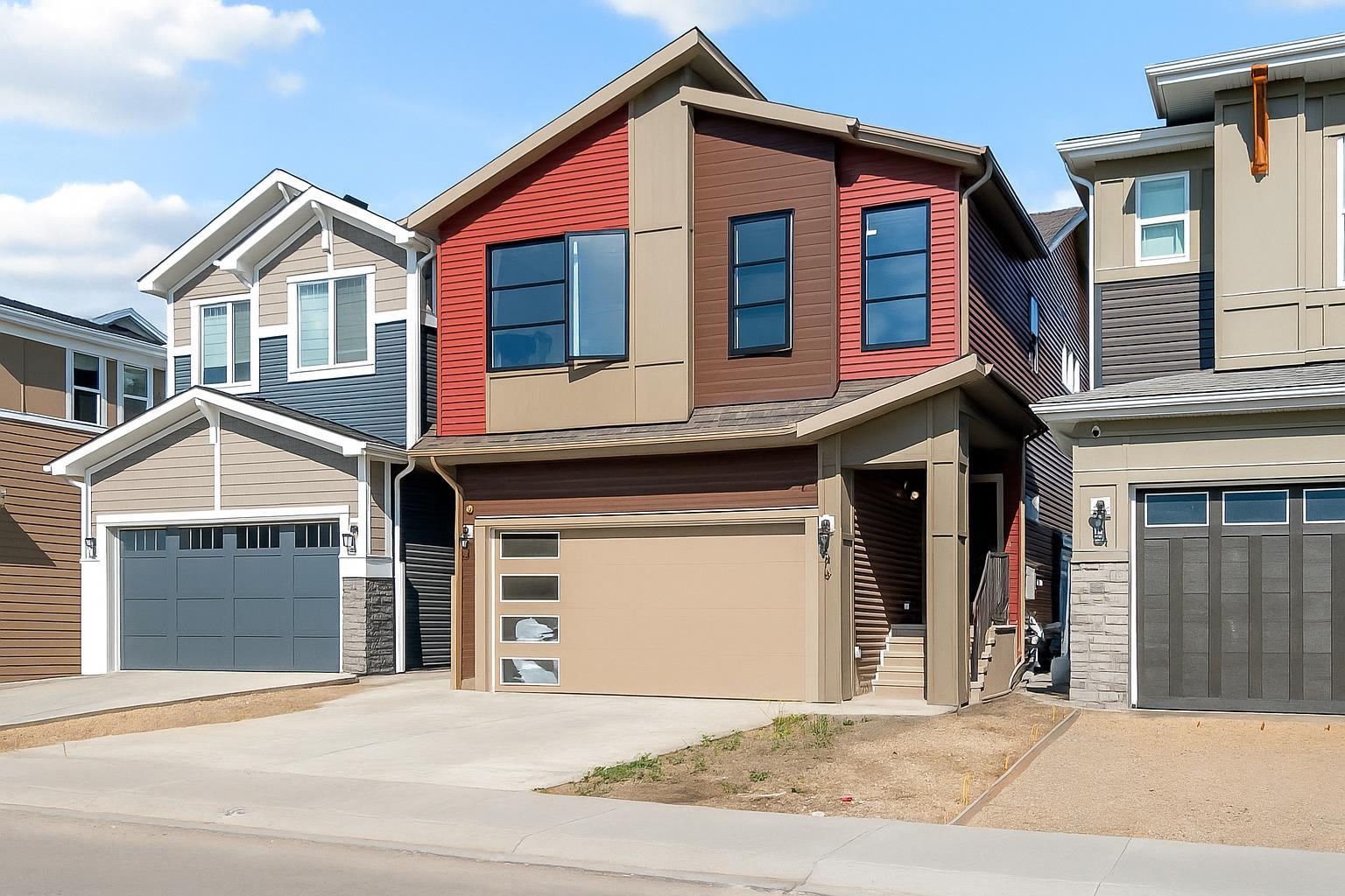 154 Silver Spruce Grv SW, Calgary, AB T2X 5M2
