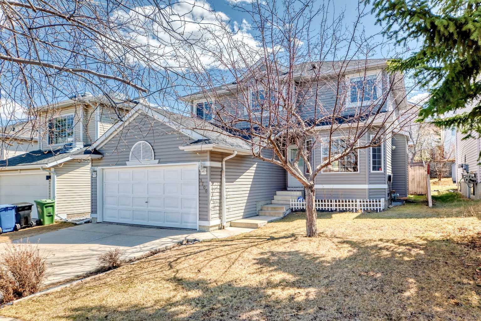 9200 Edgebrook Dr NW, Calgary, AB T3A 5T5