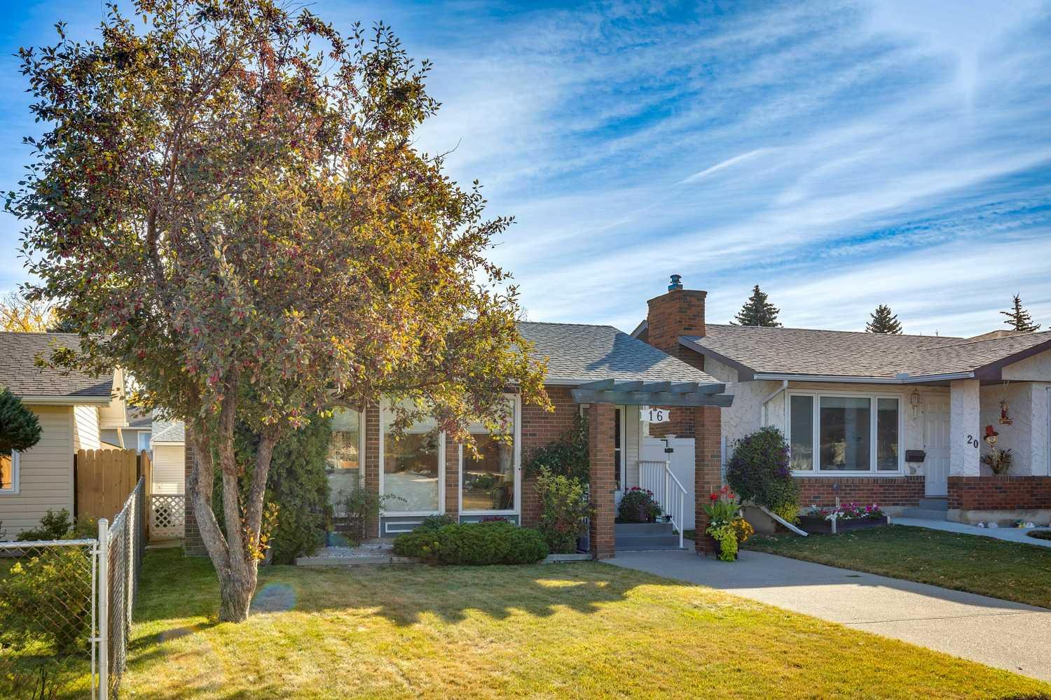 16 Midland Pl SE, Calgary, AB T2X 1P9