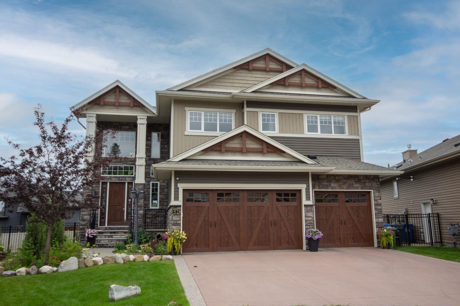 52 Talisman Close, Red Deer, AB T4P 0T7