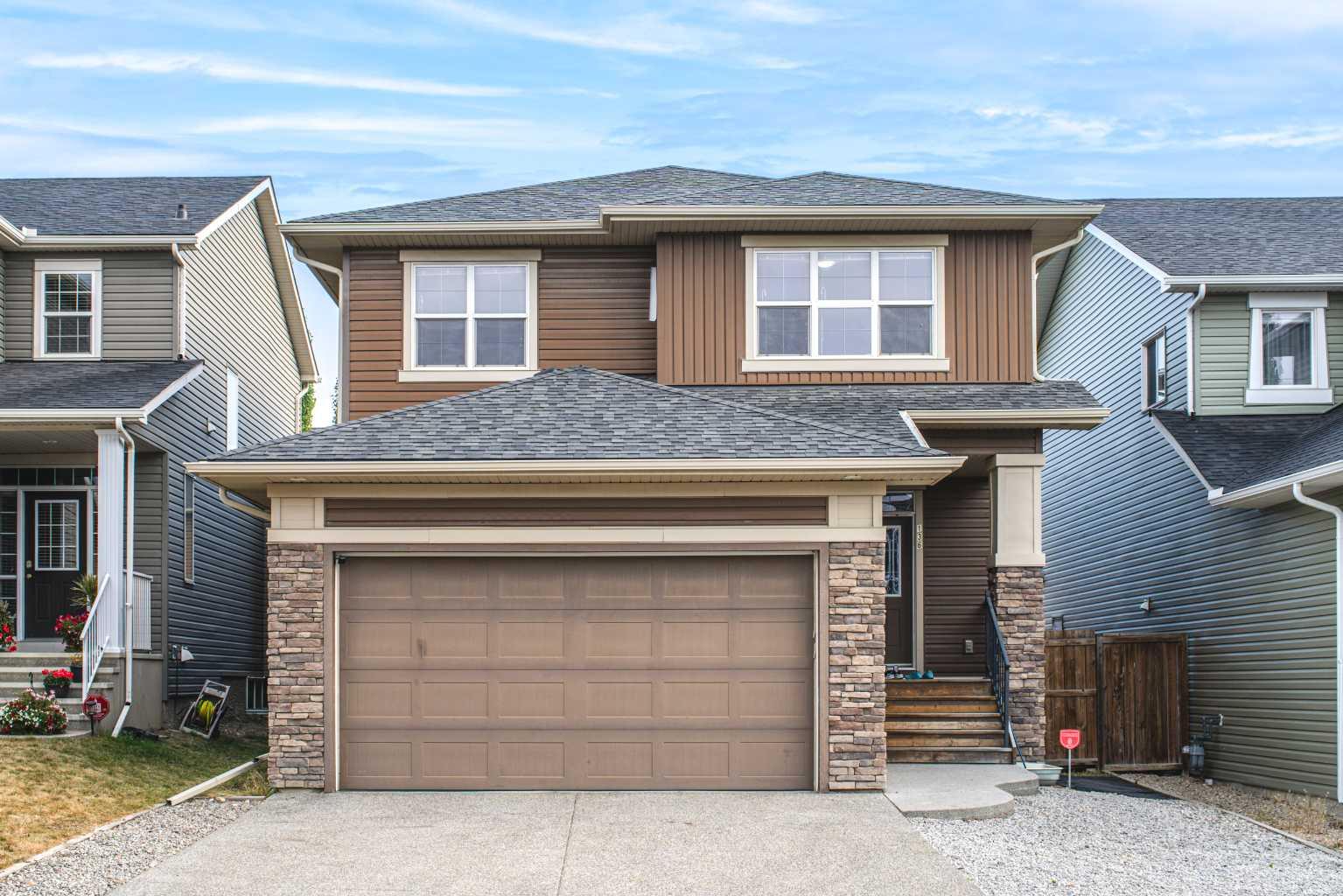136 Evansdale Common NW, Calgary, AB T3P 0E6